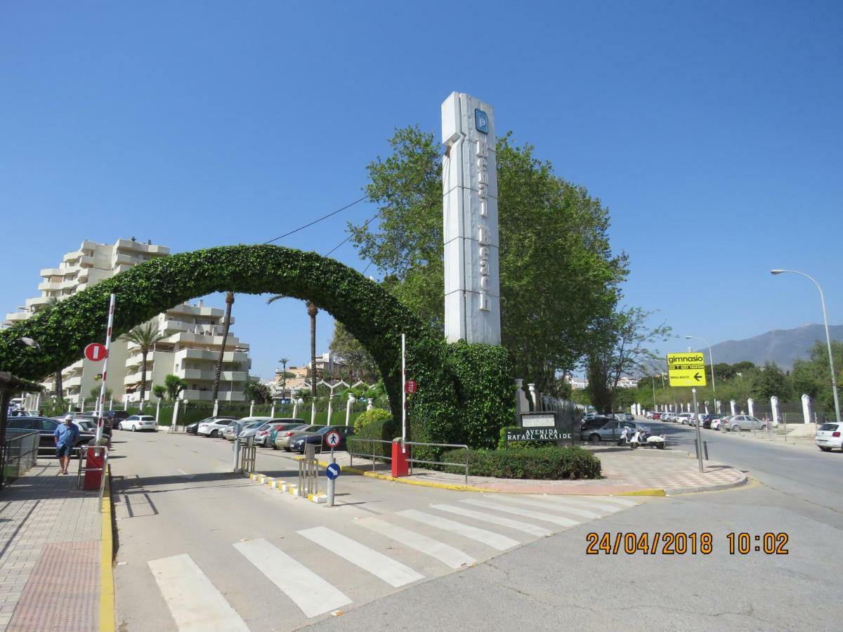 Benal Beach Apartments Malaga Exterior photo